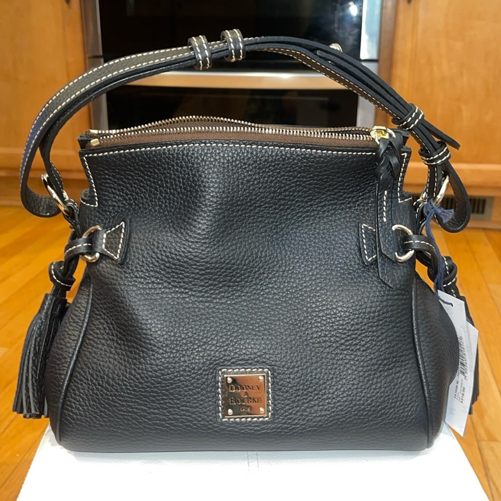 Dooney & Bourke Purse